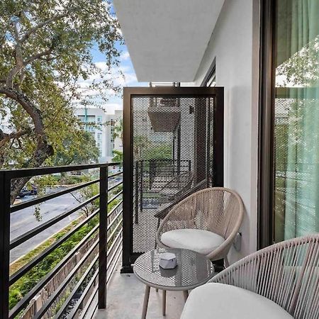 Pretty Rola 202 Modern Industrial Apt W King Bed Fort Lauderdale Eksteriør billede