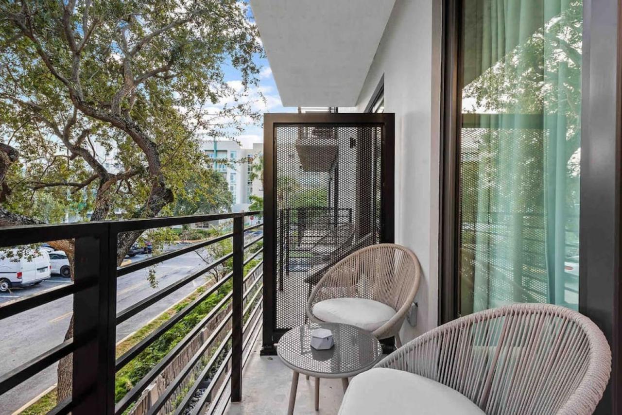 Pretty Rola 202 Modern Industrial Apt W King Bed Fort Lauderdale Eksteriør billede